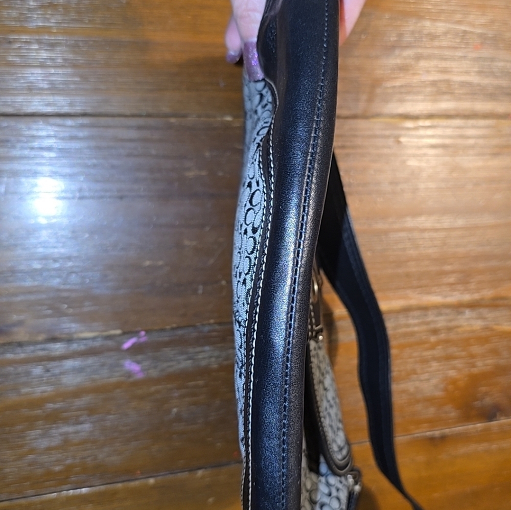 COACH Vintage Coach Soho Jacquard Canvas Shoulder Bag - Picture 6 of 17